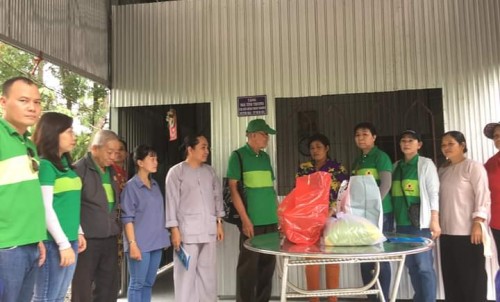 Chương trình đi khánh thành và trao tặng 10 căn nhà tình thương cho các hộ gia đình nghèo ở phường Trường Lạc, huyện Ô Môn – Cần Thơ